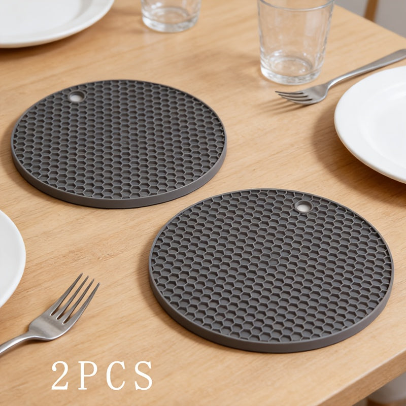 [Heat-Resistant Placemats] 2pcs Large-Sized Grey Honeycomb Heat-Resistant Placemats. These Placemats Can Effectively Protect Table Surfaces from Heat Damage And Are Suitable for Use in All Seasons